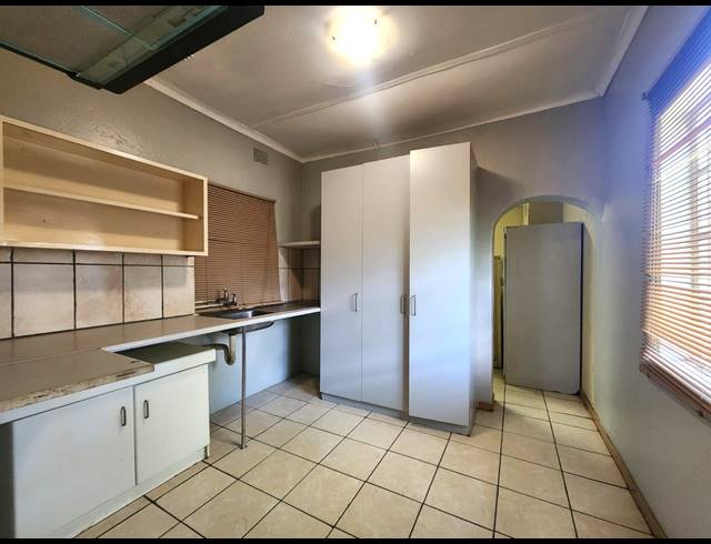 3 BEDROOM HOUSE FOR SALE IN THREE RIVERS